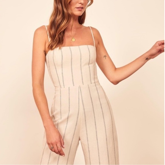 Reformation 100% Linen Elm Jager Jumpsuit size 8 striped blue jumpsuit open back - Picture 3 of 11